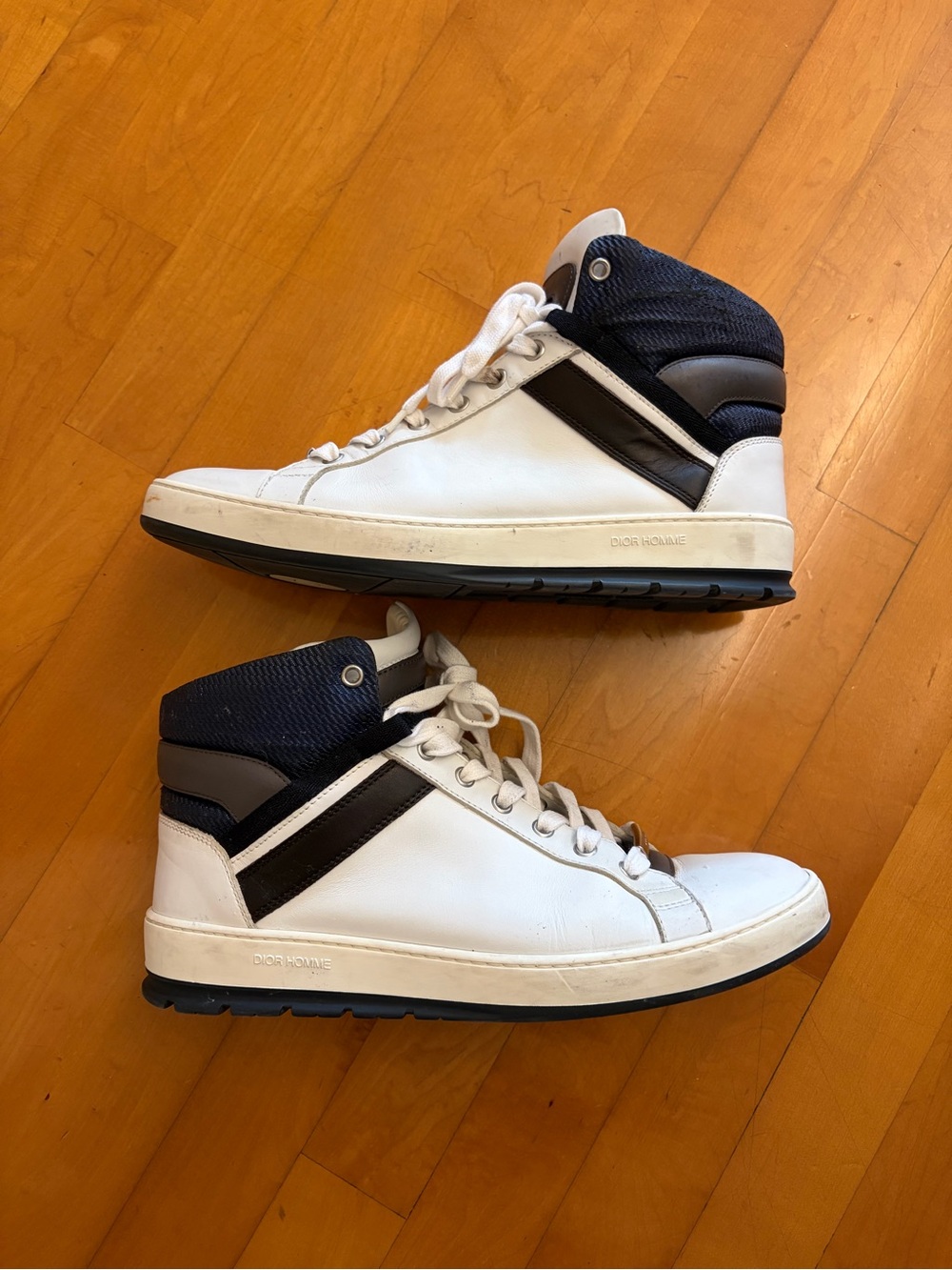 Dior homme White & Navy High-Top Sneakers